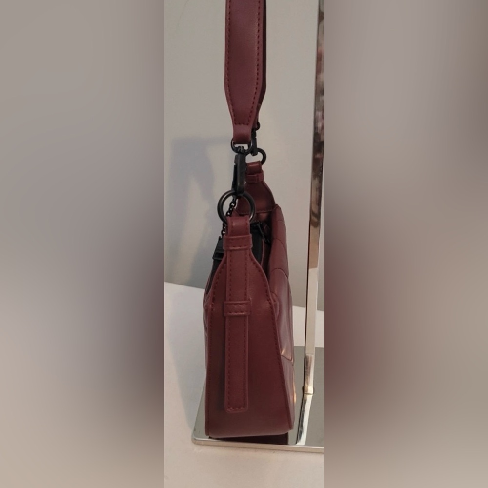 Steve Madden Burgundy Crossbody Shoulder Bag - Picture 4 of 16